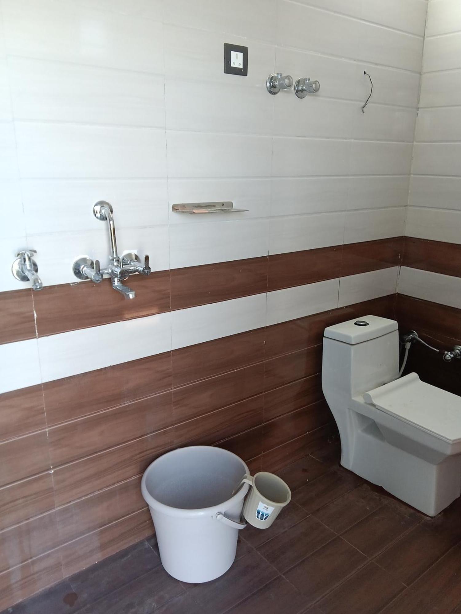Suvarna Farm'S Hotell Wātka Eksteriør bilde